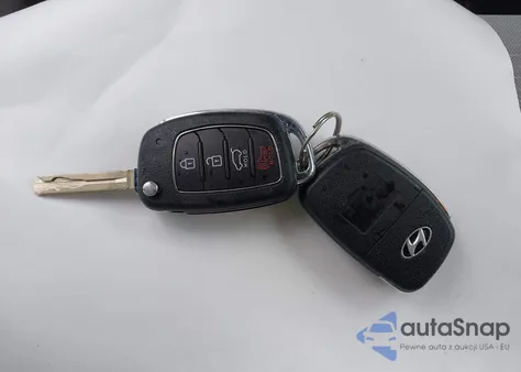 2020 Hyundai Tucson Se z USA, uszkodzony, nr VIN KM8J2CA42LU117329